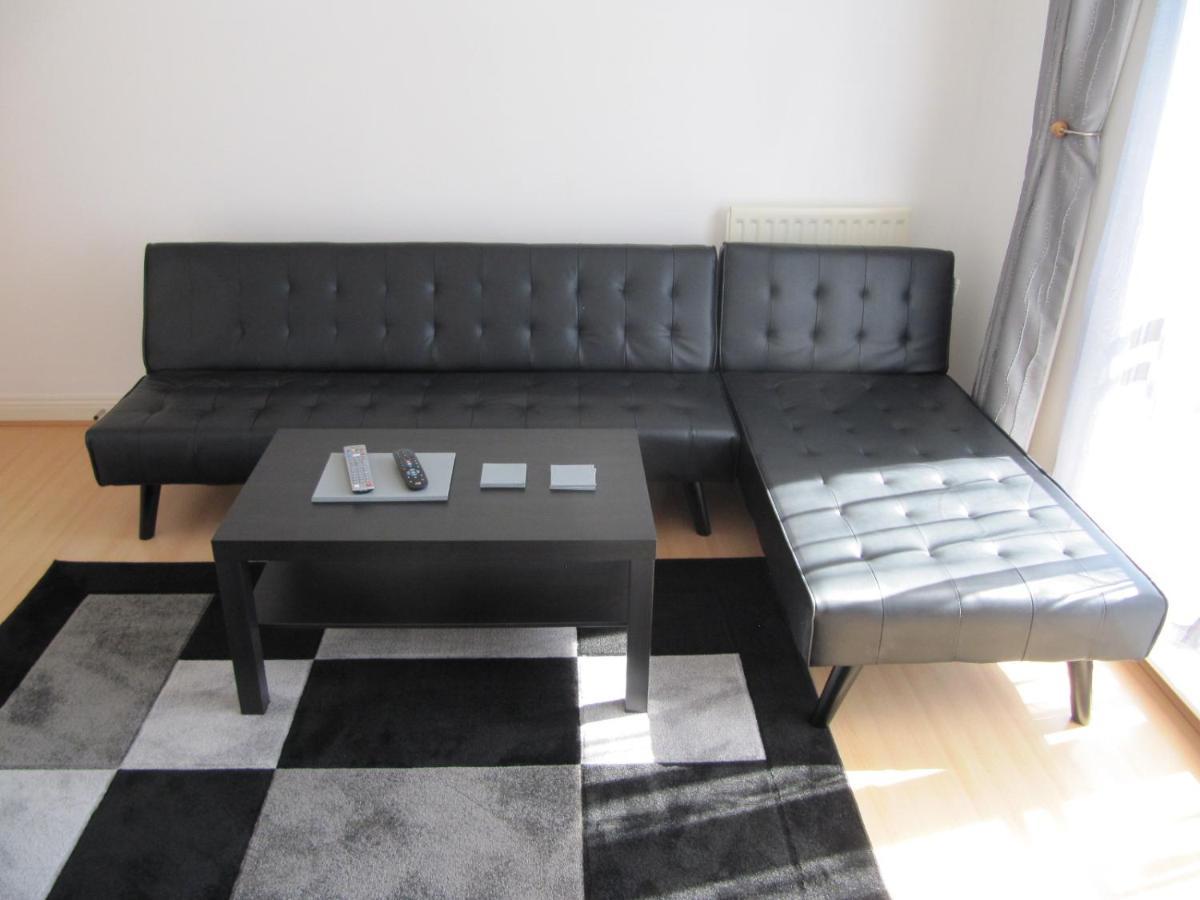Cozy Off Road 2 Bedroom Cottage Apartment With Free Wi-Fi And Private Parking Glasgow Exterior photo